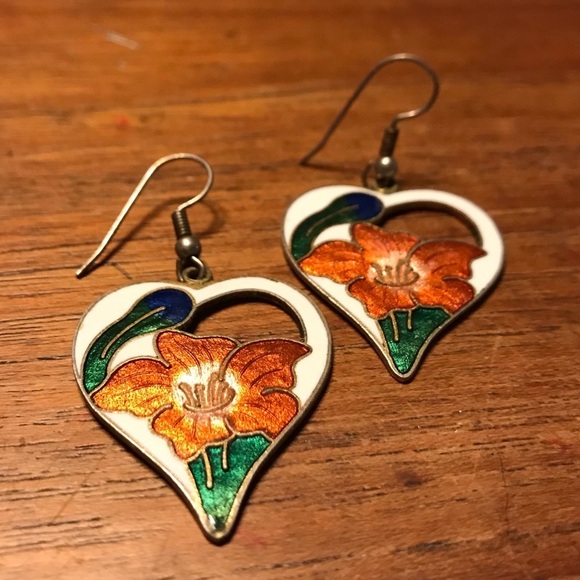Cloisonné Heart Hibiscus Floral Earrings Hook Drop - Picture 1 of 6